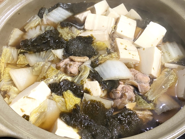 鶏肉と白菜の海苔鍋